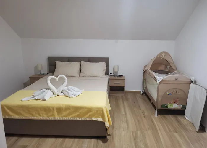 Dragana Vrnjacka Banja شقة